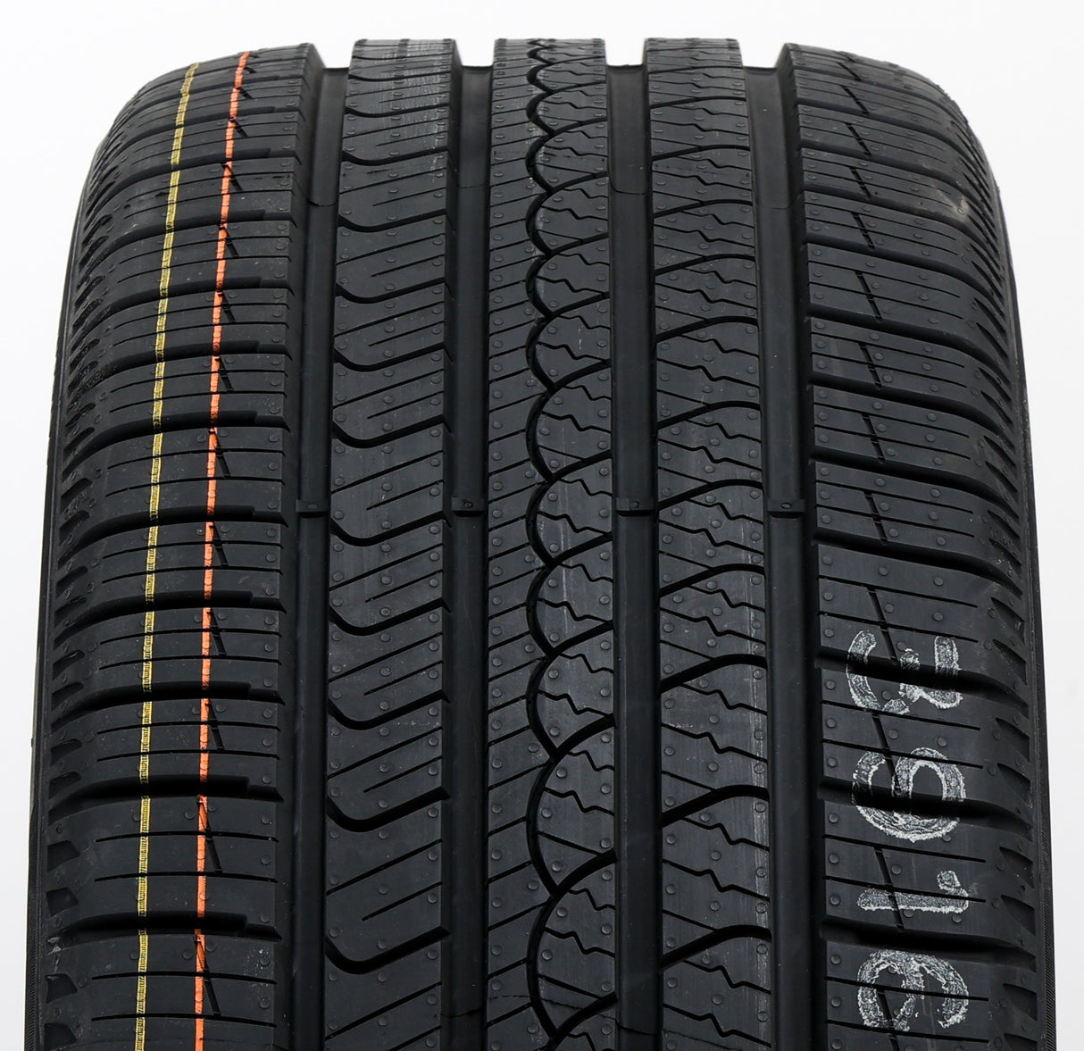 Pirelli Cinturato P7 All Season Plus 3 225/45R18 95V XL