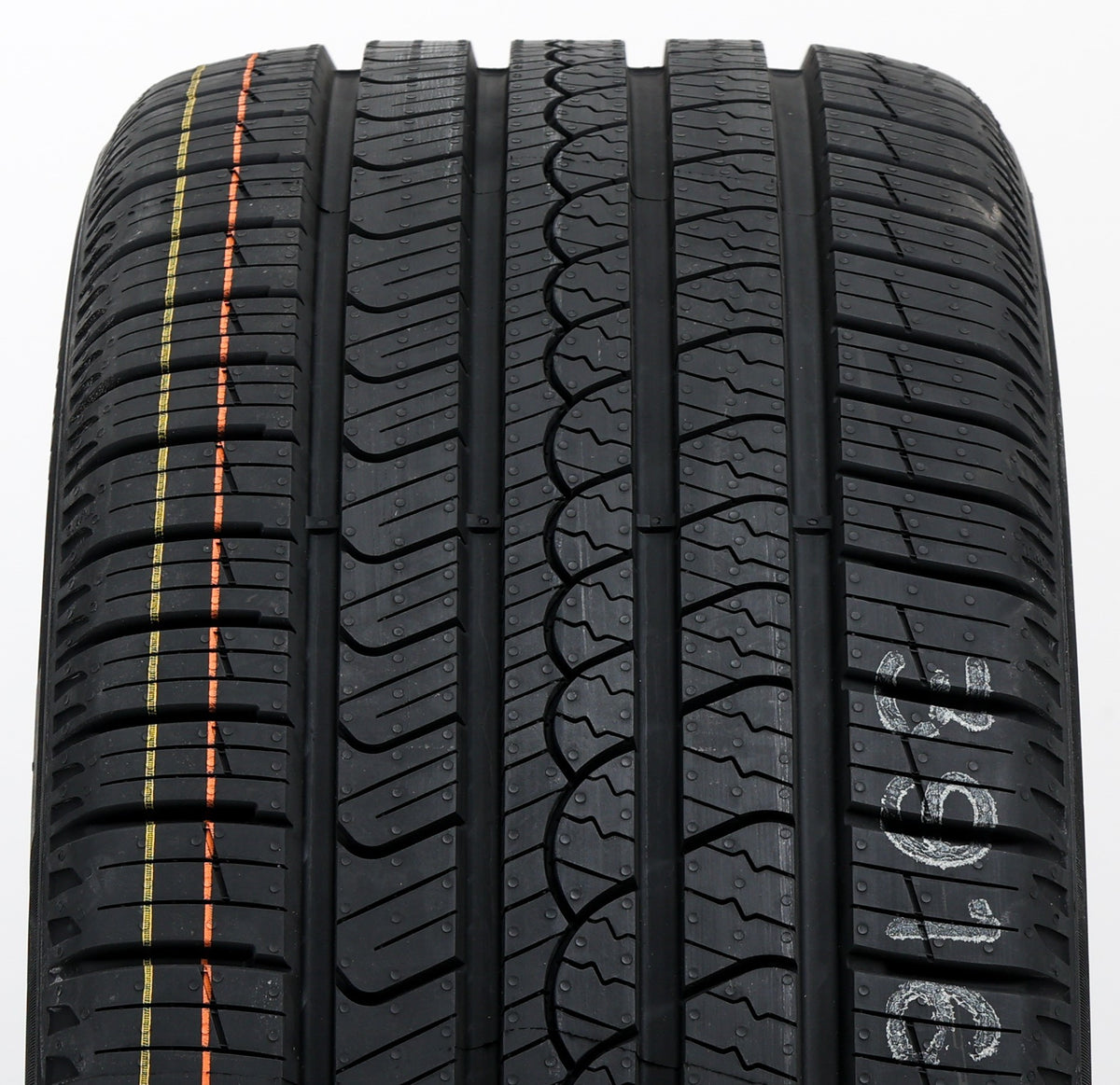 Pirelli Cinturato P7 All Season Plus 3 225/50R17 98V XL