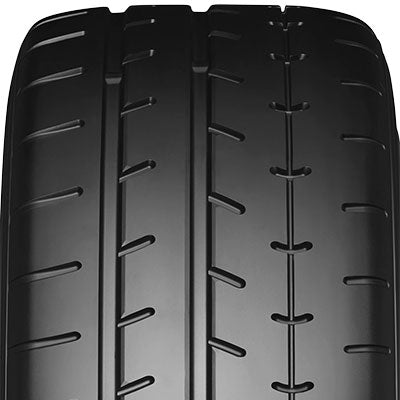 Yokohama ADVAN A052 265/40R18 101Y XL