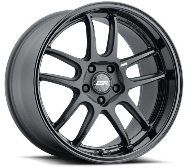 ESR AP8 Matte Black Gloss Black 18x9.5 +35 5x114.3 72.6