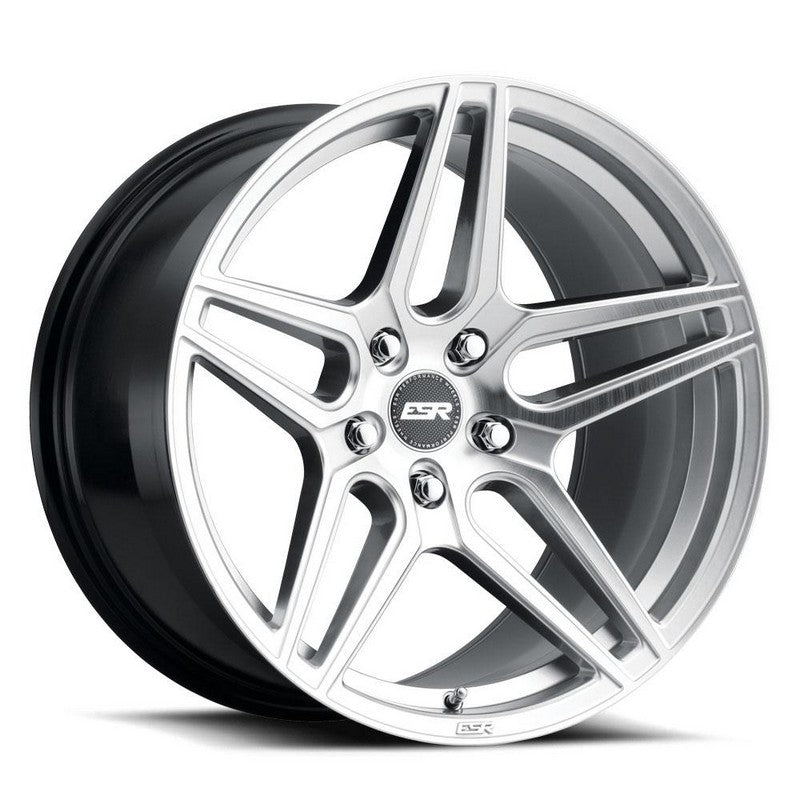 ESR RF15 HYPER SILVER 19x9.5 +22 5x114.3 72.6