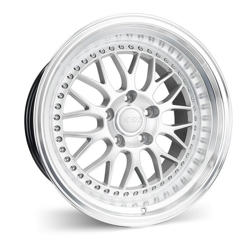 ESR SR01 HYPER SILVER/MACHINE LIP 18x10.5 +22 5X100 72.6